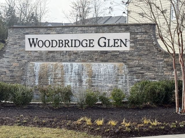 1523 Mountain View Dr, Lebanon, TN 37090