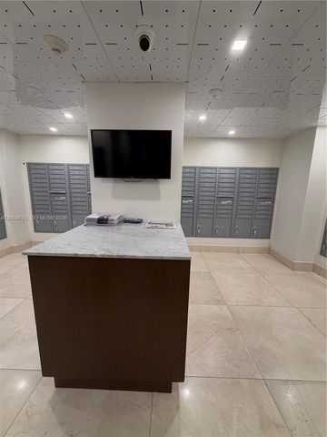 540 Brickell Key Drive 617, Miami, FL 33131