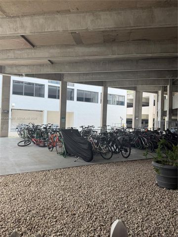 540 Brickell Key Drive 617, Miami, FL 33131