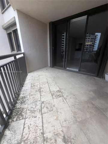 540 Brickell Key Drive 617, Miami, FL 33131