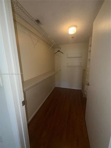 540 Brickell Key Drive 617, Miami, FL 33131