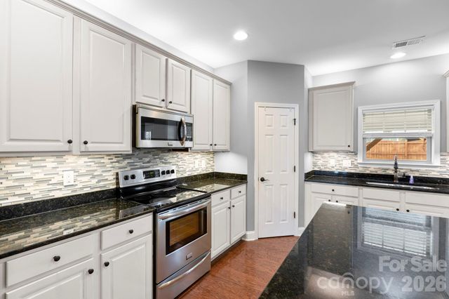 181 Alligator Drive, Fletcher, NC 28732