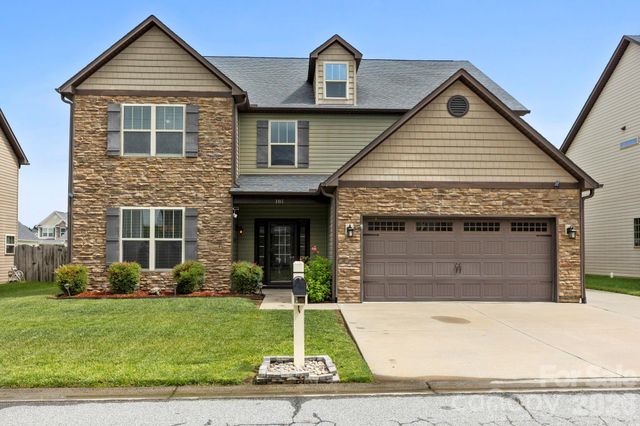 181 Alligator Drive, Fletcher, NC 28732