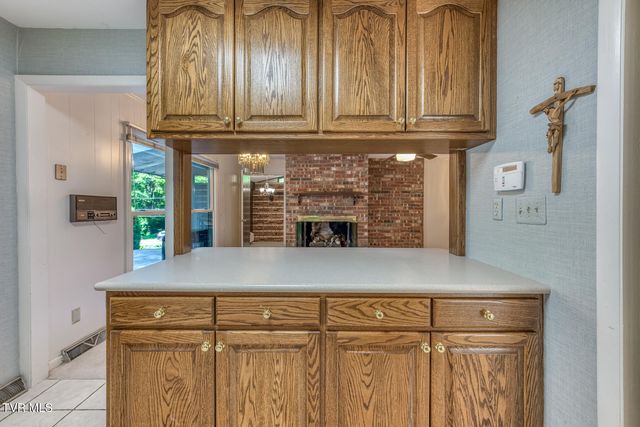 1013 King Richard Boulevard, Johnson City, TN 37604