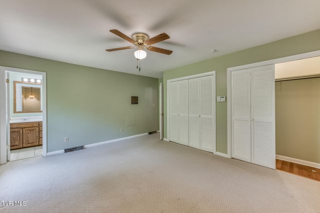 1013 King Richard Boulevard, Johnson City, TN 37604