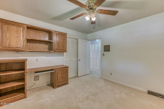 1013 King Richard Boulevard, Johnson City, TN 37604