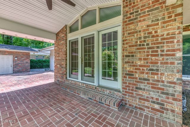 1013 King Richard Boulevard, Johnson City, TN 37604