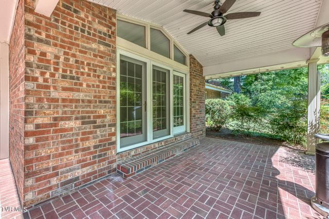 1013 King Richard Boulevard, Johnson City, TN 37604