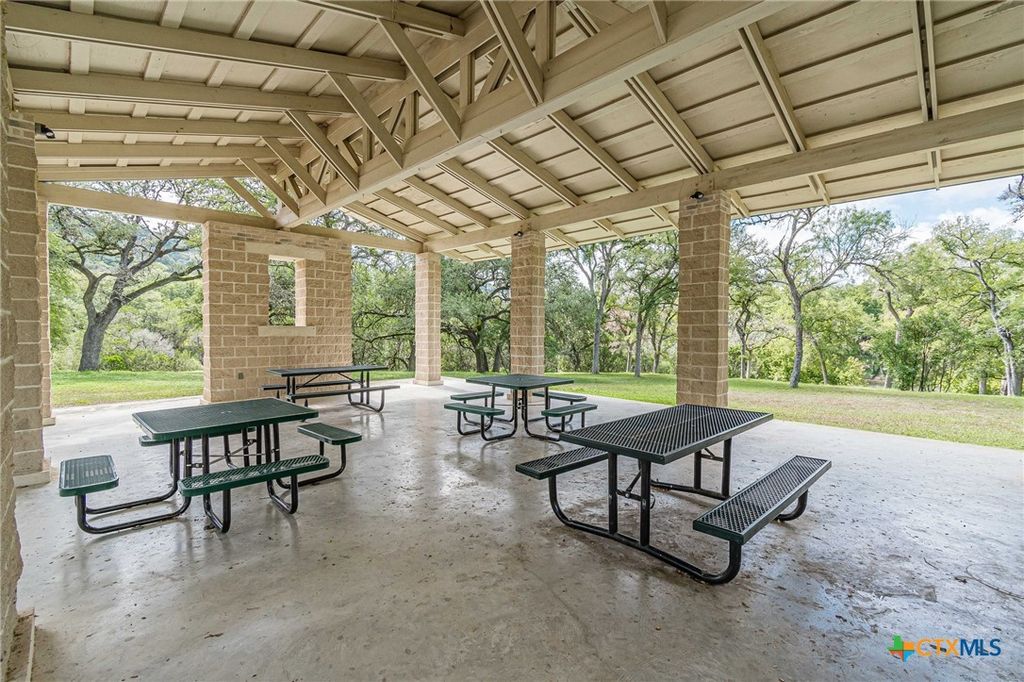 Image 48 of property listing at 105 Windcliff Way, New Braunfels, TX 78132