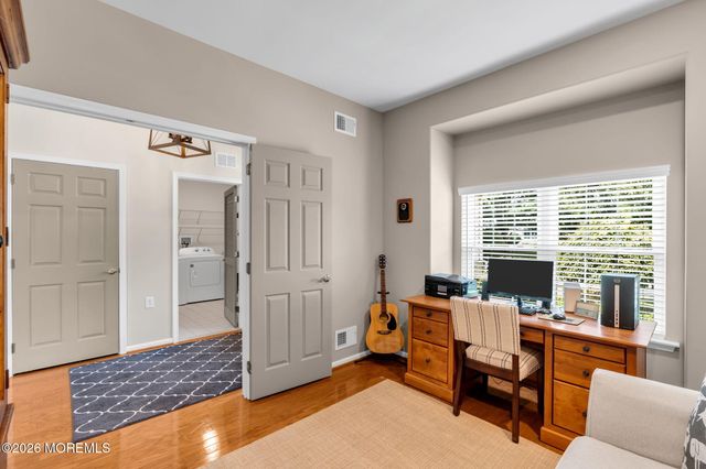 14 Vecchio Road, Manchester, NJ 08759