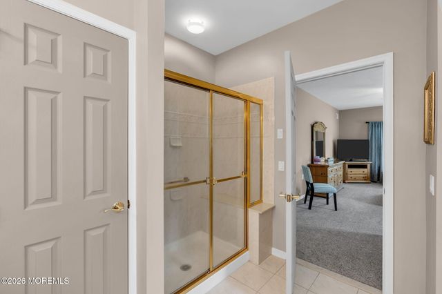 14 Vecchio Road, Manchester, NJ 08759