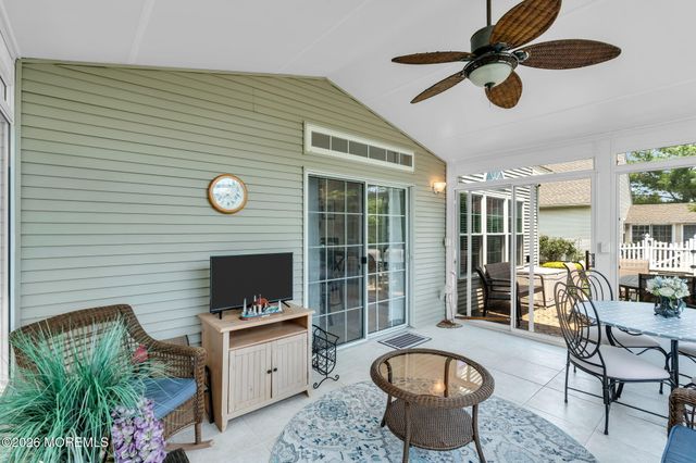 14 Vecchio Road, Manchester, NJ 08759