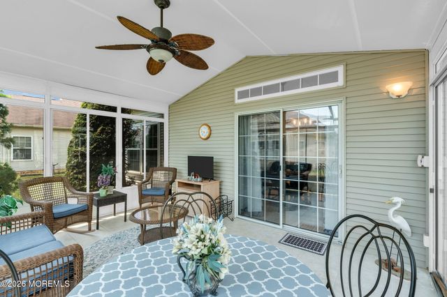 14 Vecchio Road, Manchester, NJ 08759