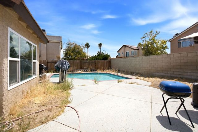 4722 E Avenue R4, Palmdale, CA 93552