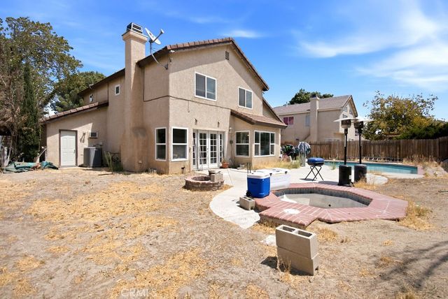 4722 E Avenue R4, Palmdale, CA 93552