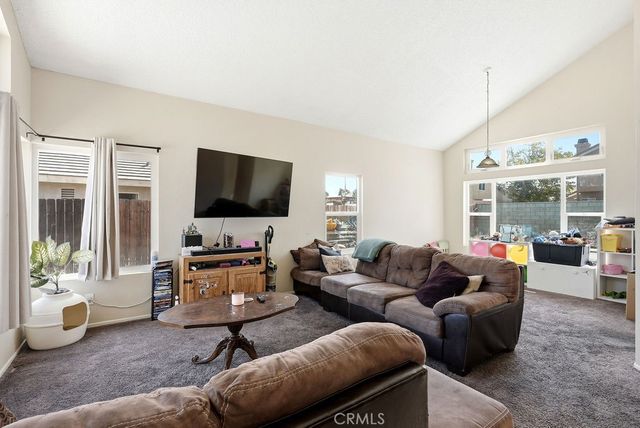 4722 E Avenue R4, Palmdale, CA 93552