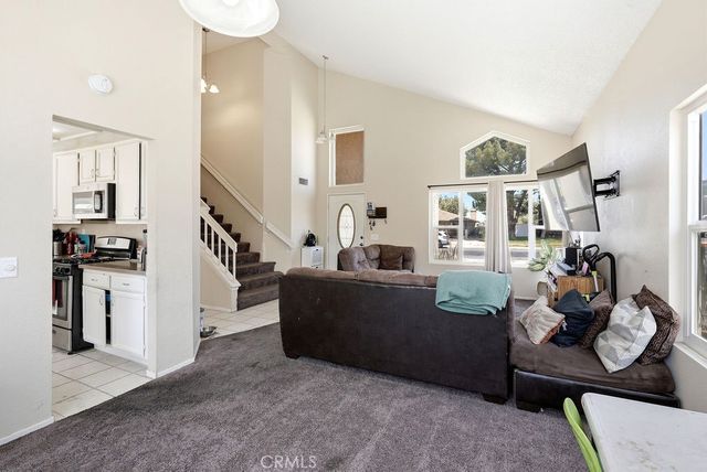 4722 E Avenue R4, Palmdale, CA 93552