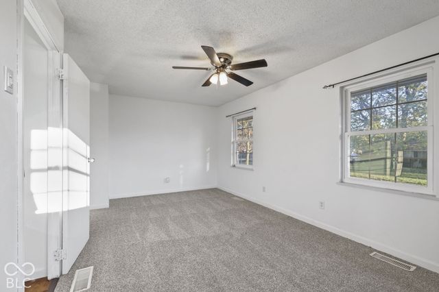 136 Washington Street, Franklin, IN 46131