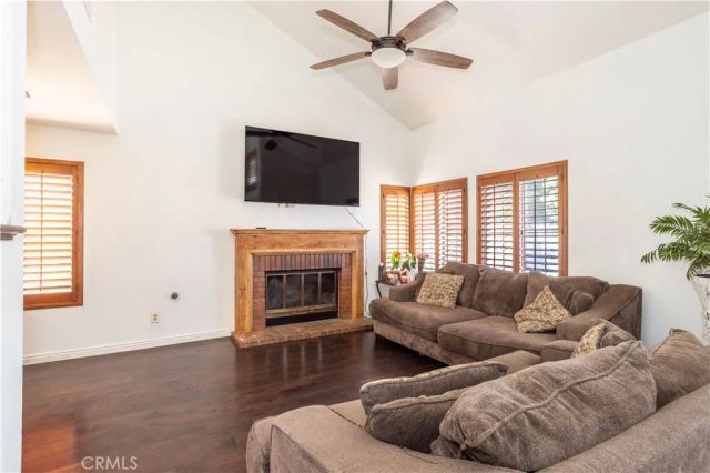 37422 cambridge Lane, Palmdale, CA 93550