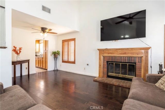 37422 cambridge Lane, Palmdale, CA 93550