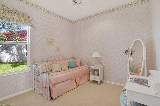 6687 Huntley LN S, Naples, FL 34104