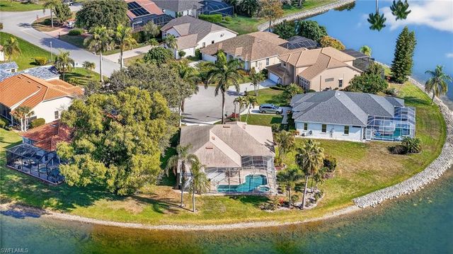 6687 Huntley LN S, Naples, FL 34104