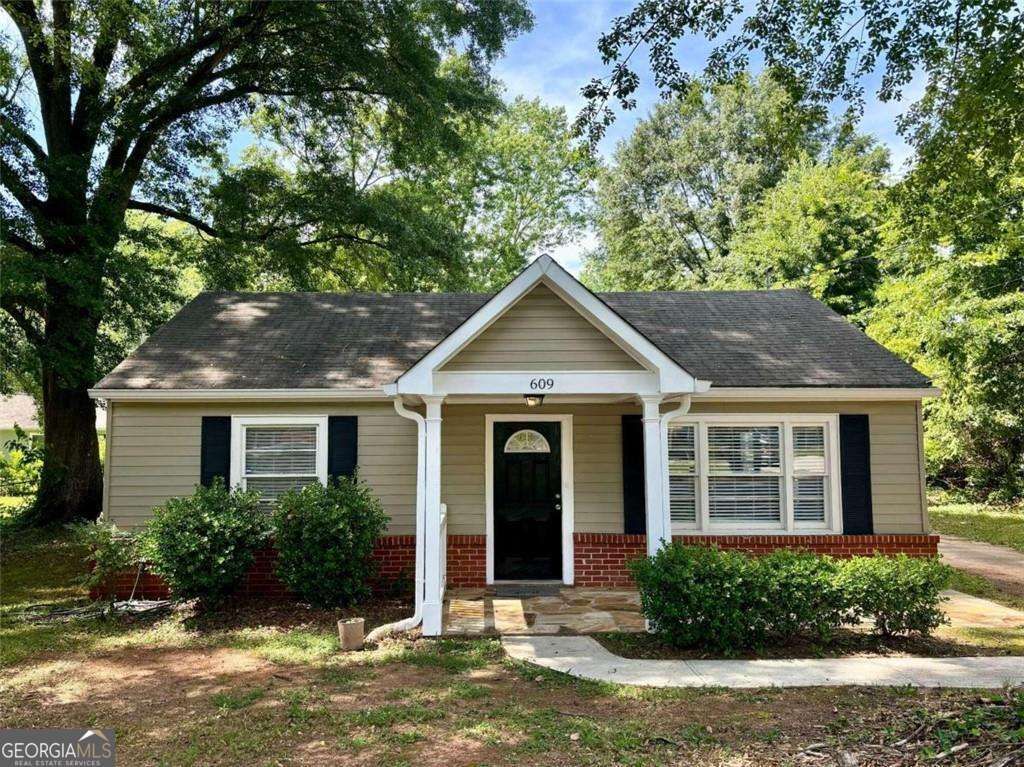 609 San Fernardo Drive SE, Smyrna, GA 30080