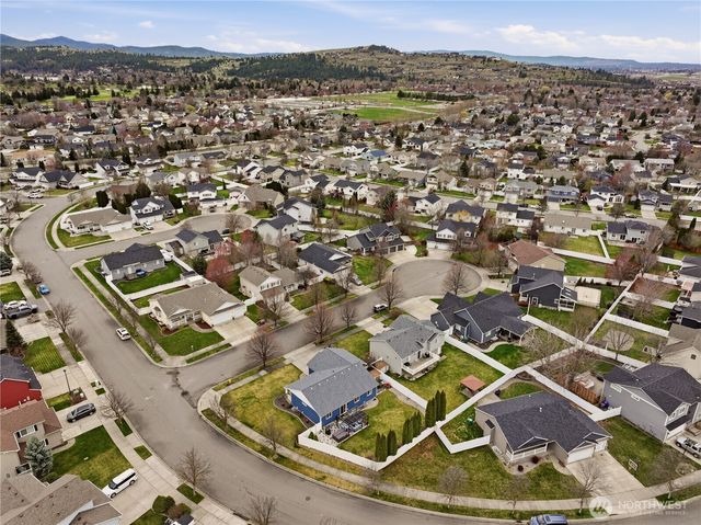 24335 E Sperling Court, Liberty Lake, WA 99019