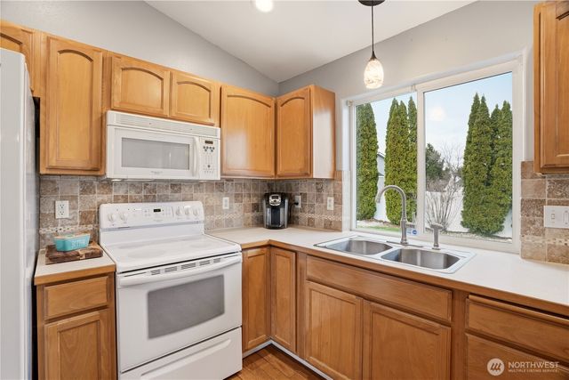 24335 E Sperling Court, Liberty Lake, WA 99019