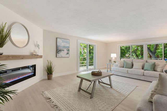 82260 Overseas Highway, Upper Matecumbe Key Islamorada, FL 33036