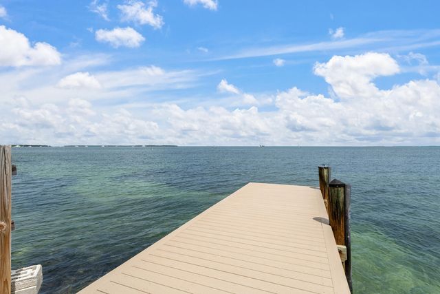 82260 Overseas Highway, Upper Matecumbe Key Islamorada, FL 33036