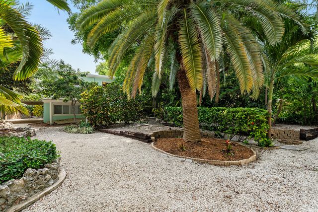 82260 Overseas Highway, Upper Matecumbe Key Islamorada, FL 33036