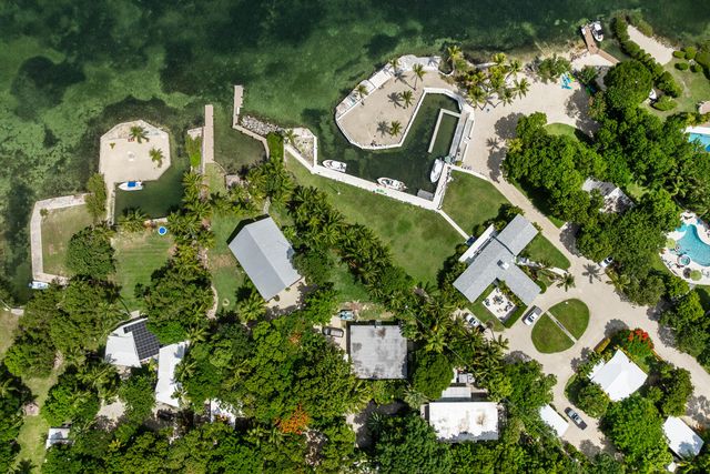 82260 Overseas Highway, Upper Matecumbe Key Islamorada, FL 33036