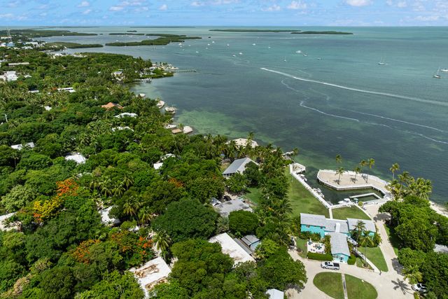 82260 Overseas Highway, Upper Matecumbe Key Islamorada, FL 33036