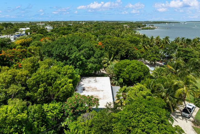 82260 Overseas Highway, Upper Matecumbe Key Islamorada, FL 33036