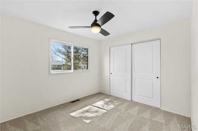 2175 Somerset Drive, Florissant, MO 63033