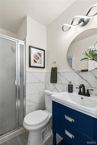 2175 Somerset Drive, Florissant, MO 63033