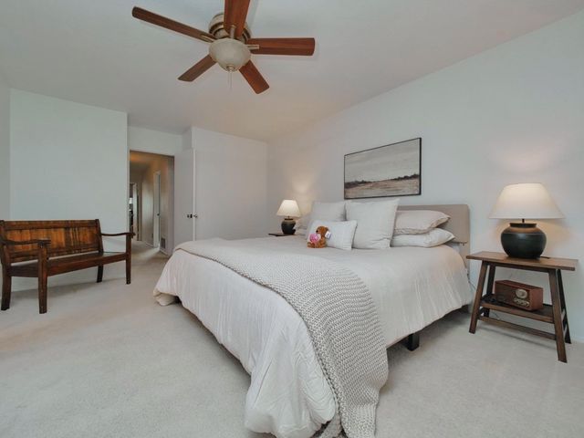 7011 Shoreham, Stockton, CA 95207