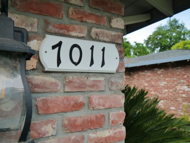 7011 Shoreham, Stockton, CA 95207