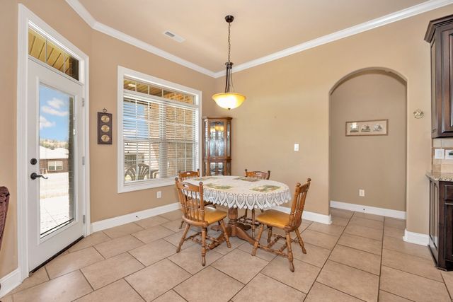 22104 Kennemer Ln, Athens, AL 35613