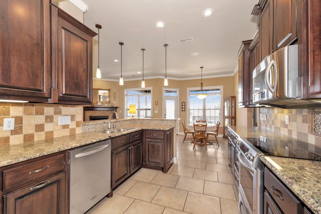 22104 Kennemer Ln, Athens, AL 35613