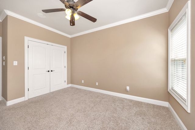 22104 Kennemer Ln, Athens, AL 35613