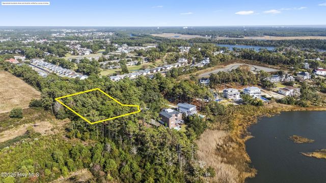 4002 Barnes Bluff Drive SE, Boiling Spring Lakes, NC 28461