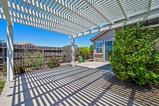 3700 Giggs Way, Roseville, CA 95661