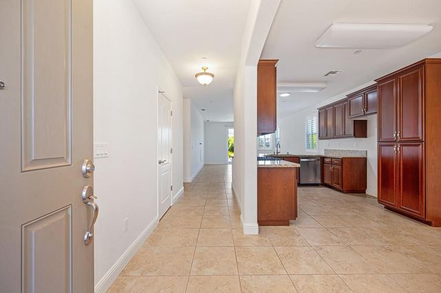 3700 Giggs Way, Roseville, CA 95661