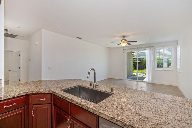 3700 Giggs Way, Roseville, CA 95661