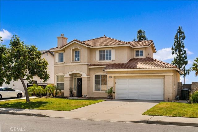 6766 Royal Crest Court, Fontana, CA 92336