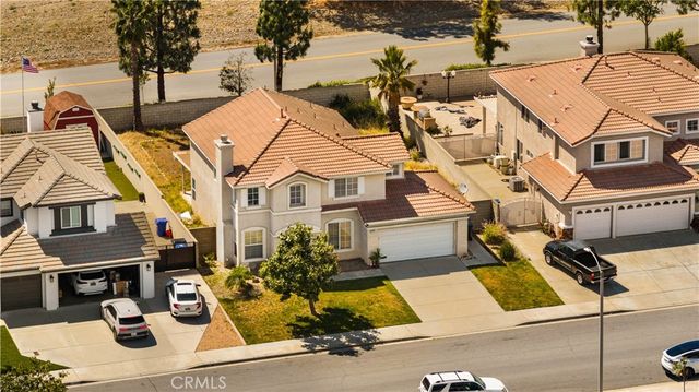 6766 Royal Crest Court, Fontana, CA 92336