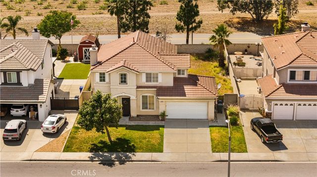 6766 Royal Crest Court, Fontana, CA 92336