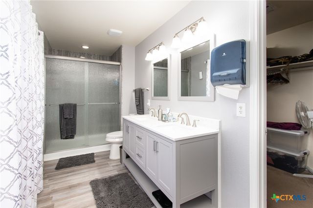 322 Fallen Leaf Lane, Temple, TX 76502